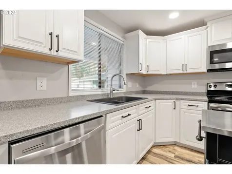 2775 NE Davis Court Mcminnville OR 97128
