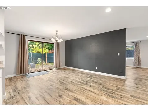 2775 NE Davis Court Mcminnville OR 97128