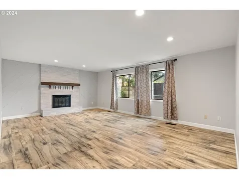 2775 NE Davis Court Mcminnville OR 97128
