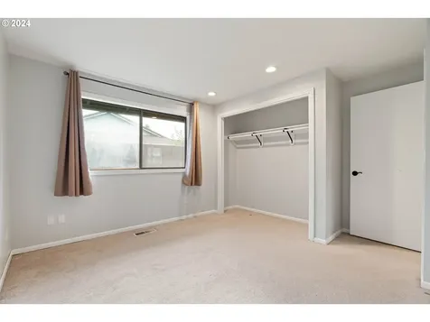 2775 NE Davis Court Mcminnville OR 97128