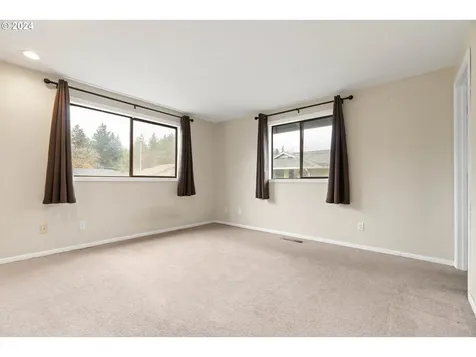 2775 NE Davis Court Mcminnville OR 97128