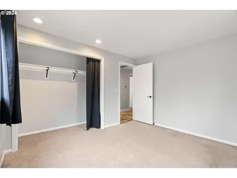 2775 NE Davis Court Mcminnville OR 97128