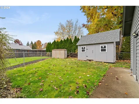 2775 NE Davis Court Mcminnville OR 97128