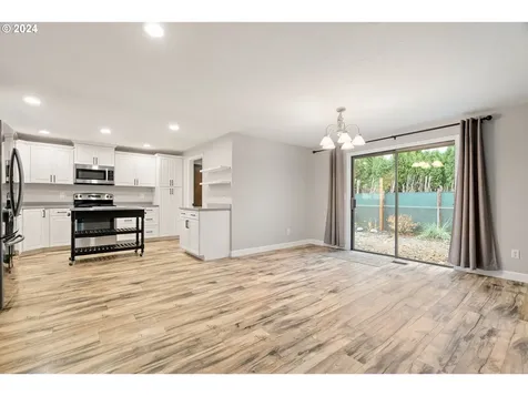 2775 NE Davis Court Mcminnville OR 97128