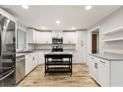 2775 NE Davis Court Mcminnville OR 97128
