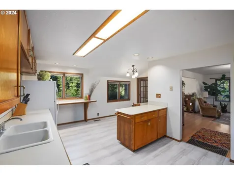 66228 Anliker Road Deer Island OR 97054