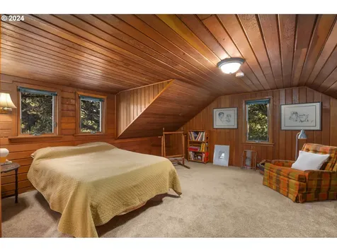 66228 Anliker Road Deer Island OR 97054
