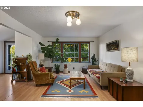 66228 Anliker Road Deer Island OR 97054