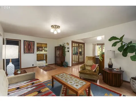 66228 Anliker Road Deer Island OR 97054