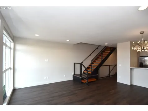 229 SE 2nd Street Troutdale OR 97060