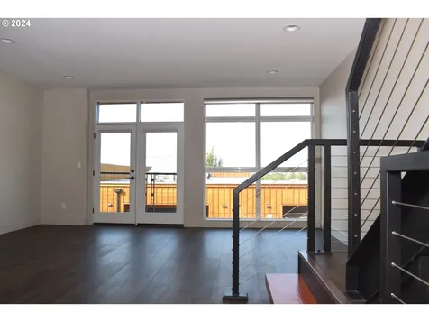229 SE 2nd Street Troutdale OR 97060