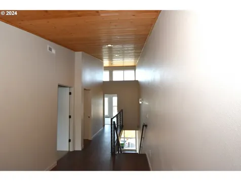 229 SE 2nd Street Troutdale OR 97060