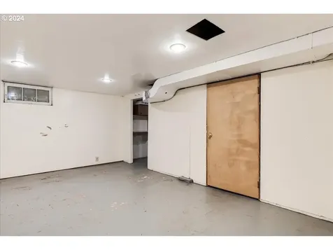4519 NE 16th Avenue Portland OR 97211