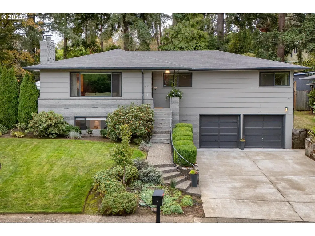 6630 SW Dover Street Portland OR 97225