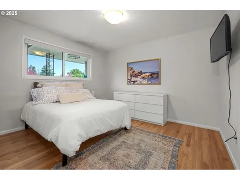 6630 SW Dover Street Portland OR 97225
