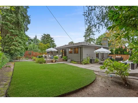 6630 SW Dover Street Portland OR 97225