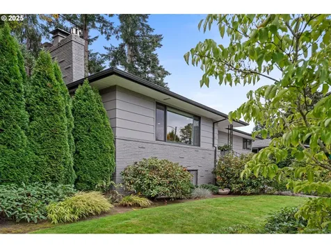 6630 SW Dover Street Portland OR 97225