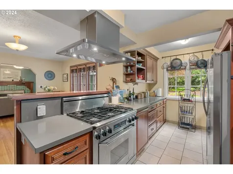 6617 Se Barbara Welch Road Portland OR 97236