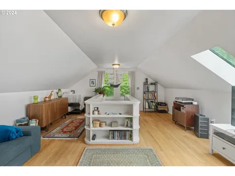 6617 Se Barbara Welch Road Portland OR 97236