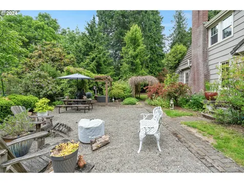 6617 Se Barbara Welch Road Portland OR 97236