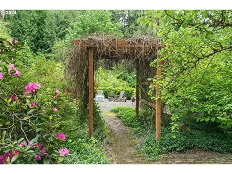 6617 Se Barbara Welch Road Portland OR 97236