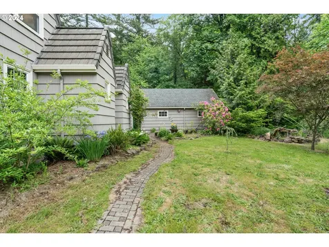 6617 Se Barbara Welch Road Portland OR 97236