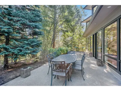 3096 Wembley Park Road Lake Oswego OR 97034