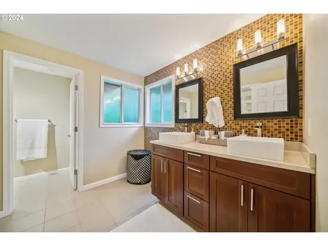 15230 Sw Moraine Court Beaverton OR 97007