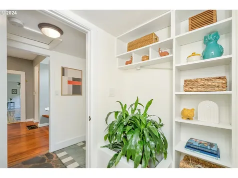 317 Ne Stanton Street Portland OR 97212