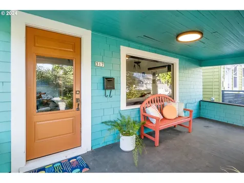 317 Ne Stanton Street Portland OR 97212