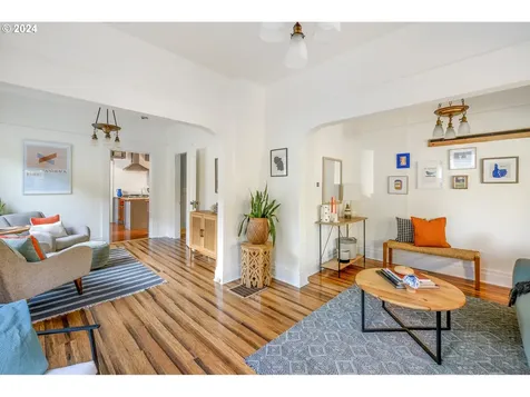 317 Ne Stanton Street Portland OR 97212