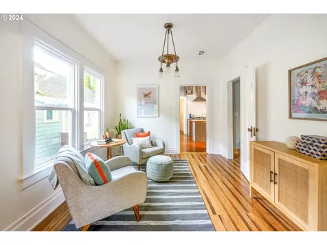 317 Ne Stanton Street Portland OR 97212