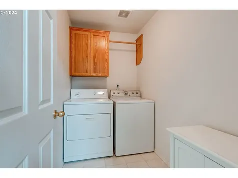12912 Sw Cherry Blossom Court Beaverton OR 97008