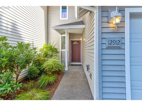 12912 Sw Cherry Blossom Court Beaverton OR 97008