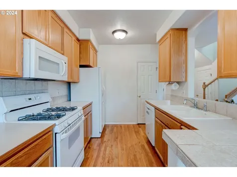 12912 Sw Cherry Blossom Court Beaverton OR 97008