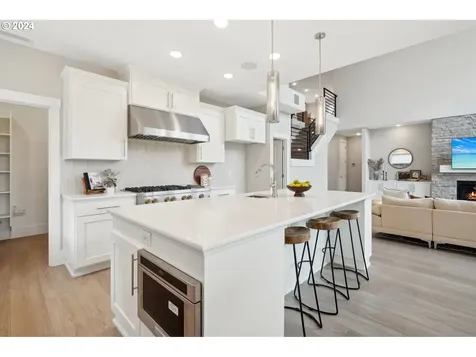 6228 NW Lambert Lane Camas WA 98607