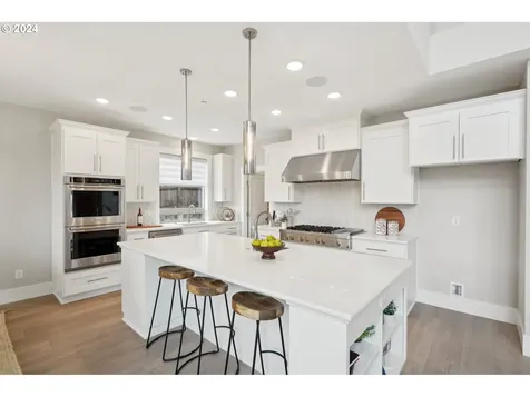 6228 NW Lambert Lane Camas WA 98607