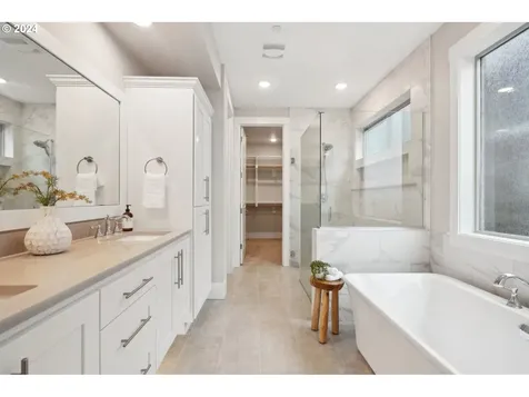 6228 NW Lambert Lane Camas WA 98607