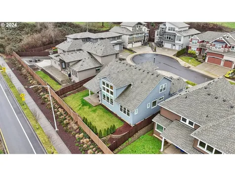 6228 NW Lambert Lane Camas WA 98607
