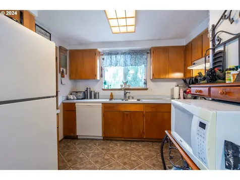 216 Brentridge Drive Roseburg OR 97471