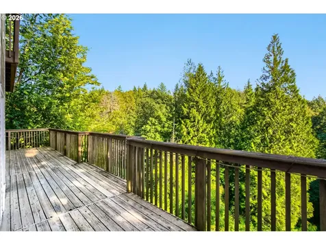 10585 NW Skyline Boulevard Portland OR 97231