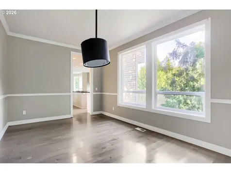10585 NW Skyline Boulevard Portland OR 97231