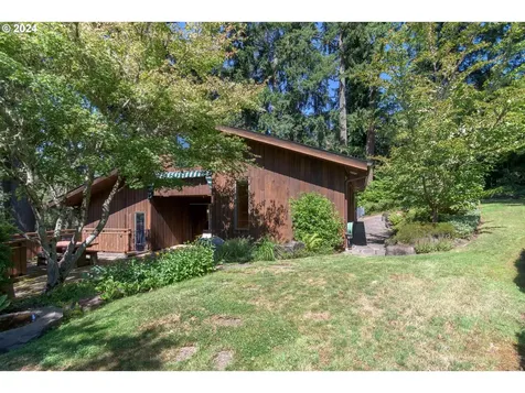 1471 Kervon Court Eugene OR 97405