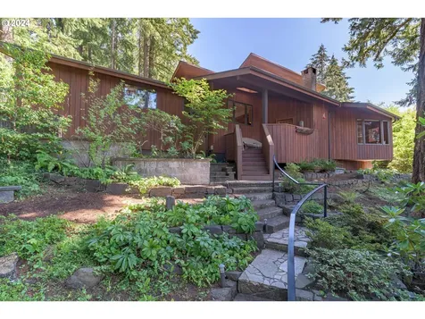 1471 Kervon Court Eugene OR 97405