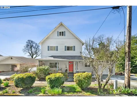 285 N 2nd Street Kalama WA 98625