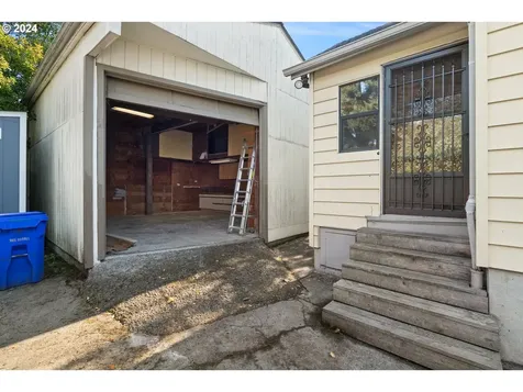 2810 NE 35th Avenue Portland OR 97212