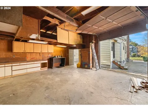 2810 NE 35th Avenue Portland OR 97212