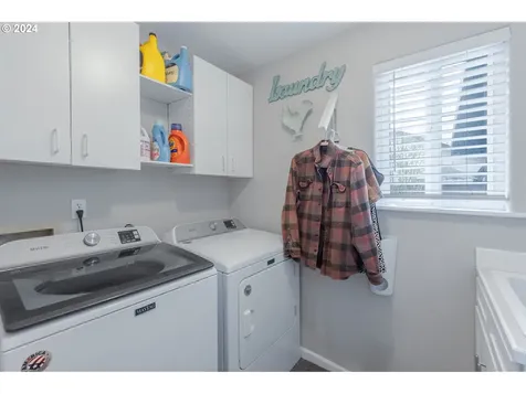 2508 Redwood Avenue Longview WA 98632