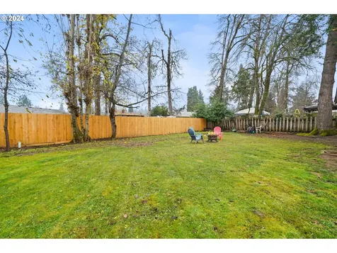 420 N 16th Street Cottage Grove OR 97424