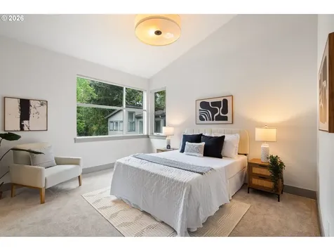 7667 SE Sherman Court Portland OR 97215